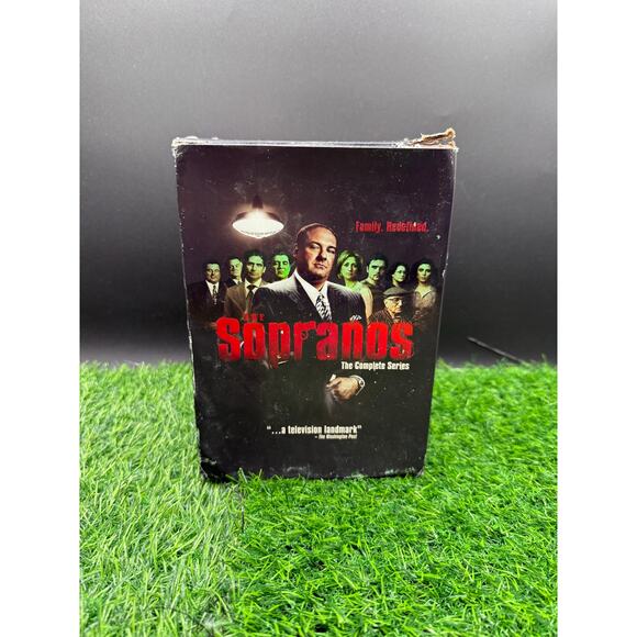 The Sopranos: The Complete Series (DVD, 30-Disc Box Set, HBO) - Picture 2 of 8